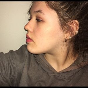 Meet your Posher, Esra